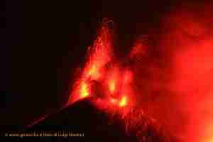 mount etna eruption lava flow tour